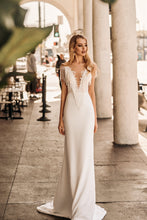 Load image into Gallery viewer, Los Angeles &#39;Scarlett&#39; Elly Haute Couture RTW 069-285 Ready To Wear European Bridal Wedding Gown Designer Philippines