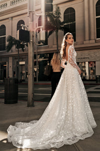 Los Angeles 'Lindsay' Elly Haute Couture RTW 081-340 Ready To Wear European Bridal Wedding Gown Designer Philippines