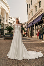 Load image into Gallery viewer, Los Angeles &#39;Audrey&#39; Elly Haute Couture RTW 082-365 Ready To Wear European Bridal Wedding Gown Designer Philippines