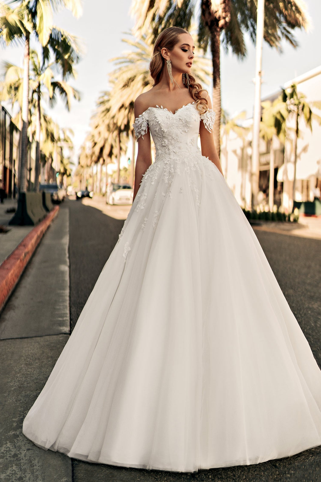 Los Angeles 'Lana' Elly Haute Couture RTW 088-370 Ready To Wear European Bridal Wedding Gown Designer Philippines