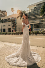 Load image into Gallery viewer, Los Angeles &#39;Greta&#39; Elly Haute Couture RTW 103-490 Ready To Wear European Bridal Wedding Gown Designer Philippines