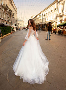 Cosmopolitan City Papilio Bridal RTW 11947-185 Ready To Wear European Bridal Wedding Gown Designer Philippines