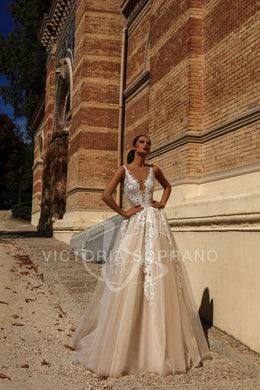 The One Collection 'Bella' Victoria Soprano RTW 15818-316 Ready To Wear European Bridal Wedding Gown Designer Philippines