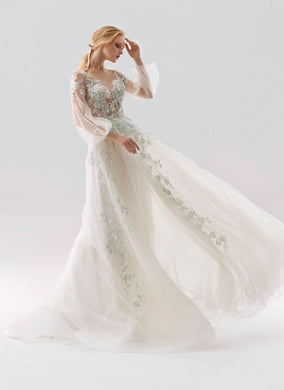 White Wind 'Freezia' Papilio Bridal RTW 18-1911L-260 Ready To Wear European Bridal Wedding Gown Designer Philippines