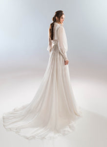 White Wind 'White Wind' Papilio Bridal RTW 1928L-120 Ready To Wear European Bridal Wedding Gown Designer Philippines