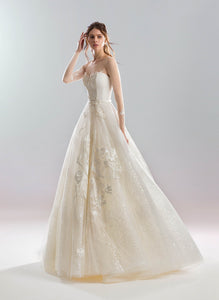 White Wind 'Shine of Rain' Papilio Bridal RTW 1930L-560 Ready To Wear European Bridal Wedding Gown Designer Philippines