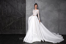 Load image into Gallery viewer, Chic Royal Collection &#39;Marley&#39; Victoria Soprano RTW 21919-319 Ready To Wear European Bridal Wedding Gown Designer Philippines