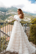 Load image into Gallery viewer, Napoli &#39;Marrianne&#39; Katherine Joyce Paris RTW 16039-430 Ready To Wear European Bridal Wedding Gown Designer Philippines