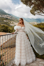 Load image into Gallery viewer, Napoli &#39;Marrianne&#39; Katherine Joyce Paris RTW 16039-430 Ready To Wear European Bridal Wedding Gown Designer Philippines