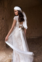 Load image into Gallery viewer, Wind Desert &#39;Agriates&#39; Katherine Joyce Paris RTW T 214-293 Ready To Wear European Bridal Wedding Gown Designer Philippines