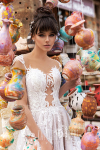 Wind Desert 'Dechna' Katherine Joyce Paris RTW O 06-363 Ready To Wear European Bridal Wedding Gown Designer Philippines