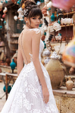 Load image into Gallery viewer, Wind Desert &#39;Dechna&#39; Katherine Joyce Paris RTW O 06-363 Ready To Wear European Bridal Wedding Gown Designer Philippines