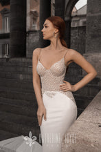 Load image into Gallery viewer, Muse in Naples &#39;Loretta&#39; Katherine Joyce Paris RTW 04201-310 Ready To Wear European Bridal Wedding Gown Designer Philippines