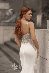 Muse in Naples 'Loretta' Katherine Joyce Paris RTW 04201-310 Ready To Wear European Bridal Wedding Gown Designer Philippines