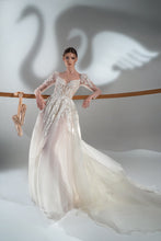 Load image into Gallery viewer, Ballet Collection &#39;The Sleeping Beauty&#39; Papilio Bridal RTW 19-2117L Ready To Wear European Bridal Wedding Gown Designer Philippines