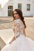 Load image into Gallery viewer, Star of Milan &#39;Aurelia&#39; Victoria Soprano RTW 22520-270 Ready To Wear European Bridal Wedding Gown Designer Philippines