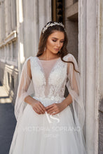 Load image into Gallery viewer, Star of Milan &#39;Aris&#39; Victoria Soprano RTW 22620-345 Ready To Wear European Bridal Wedding Gown Designer Philippines