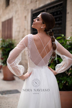 Load image into Gallery viewer, Italian Dream &#39;Marina&#39; Nora Naviano Sposa RTW 18319-297 Ready To Wear European Bridal Wedding Gown Designer Philippines