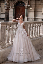 Load image into Gallery viewer, Italian Dream &#39;Maxime&#39; Nora Naviano Sposa RTW 20008-450 Ready To Wear European Bridal Wedding Gown Designer Philippines