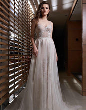 Load image into Gallery viewer, Kiss Collection &#39;Tiffany&#39; Trishie Couture RTW 2-in-1 Dress Ready To Wear European Bridal Wedding Gown Designer Philippines