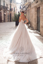 Load image into Gallery viewer, Italian Dream &#39;Michelle&#39; Nora Naviano Sposa RTW 20023-1-350 Ready To Wear European Bridal Wedding Gown Designer Philippines