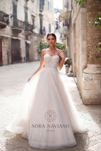 Load image into Gallery viewer, Italian Dream &#39;Michelle&#39; Nora Naviano Sposa RTW 20023-1-350 Ready To Wear European Bridal Wedding Gown Designer Philippines