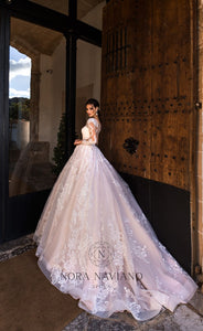 Voyage 'Viola' Nora Naviano Sposa RTW 18019-00 Ready To Wear European Bridal Wedding Gown Designer Philippines