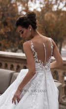 Load image into Gallery viewer, Voyage &#39;Violeta&#39; Nora Naviano Sposa RTW 18020-00 Ready To Wear European Bridal Wedding Gown Designer Philippines