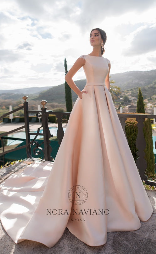 Voyage 'Vivian' Nora Naviano Sposa RTW 18022-00 Ready To Wear European Bridal Wedding Gown Designer Philippines