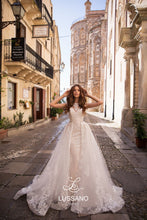 Load image into Gallery viewer, Sicilian Sky &#39;Blessy&#39; Lussano Bridal RTW 19031-530 Ready To Wear European Bridal Wedding Gown Designer Philippines