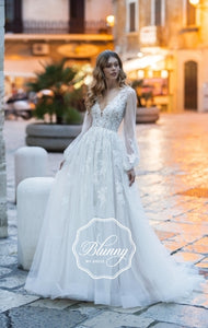 Blunny Collection 'Basilia' Naviblue Bridal RTW 18301-400 Ready To Wear European Bridal Wedding Gown Designer Philippines