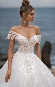 Blunny Collection 'Britney' Naviblue Bridal RTW 20028-550 Ready To Wear European Bridal Wedding Gown Designer Philippines