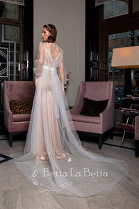 Gracious Birds 'Bell' Victoria Soprano RTW 200303-150 Ready To Wear European Bridal Wedding Gown Designer Philippines