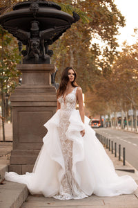 'Jane' Giovanna Alessandro Collection RTW 685