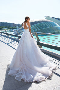 Valencia Dreams 'Hedy' Elly Haute Couture RTW MB-075-329 Ready To Wear European Bridal Wedding Gown Designer Philippines