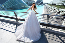 Load image into Gallery viewer, Valencia Dreams &#39;Hedy&#39; Elly Haute Couture RTW MB-075-329 Ready To Wear European Bridal Wedding Gown Designer Philippines