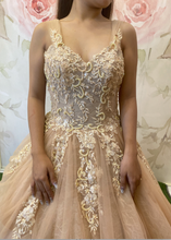 Load image into Gallery viewer, ON HAND sleeve less Wedding Ball Gowns Sally