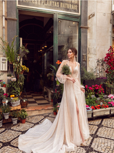 Load image into Gallery viewer, Lisboa &#39;Adelaide De Rosenberg&#39; Innocentia RTW INLI 1901-1070 Ready To Wear European Bridal Wedding Gown Designer Philippines