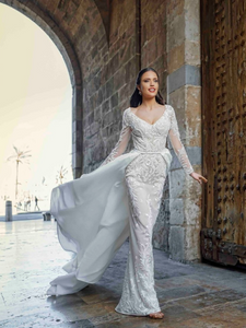 Alma De Valencia 'Adora' Innocentia RTW INLI 2002-600 Ready To Wear European Bridal Wedding Gown Designer Philippines