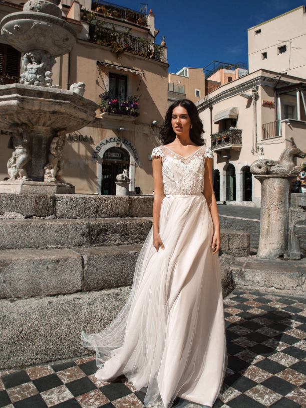 Taormina 'Santina' Innocentia RTW INW 1919-280 Ready To Wear European Bridal Wedding Gown Designer Philippines