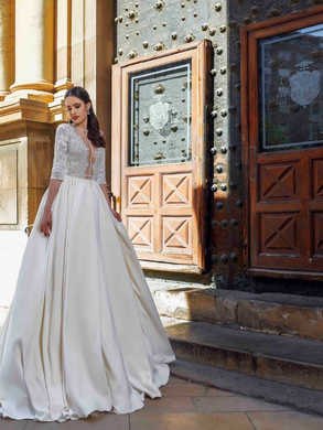 Alma De Valencia 'Leticia' Innocentia RTW INLI 2014-500 Ready To Wear European Bridal Wedding Gown Designer Philippines