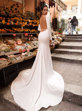 Load image into Gallery viewer, Taormina &#39;Paola&#39; Innocentia RTW INW 1916-210 Ready To Wear European Bridal Wedding Gown Designer Philippines