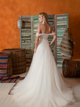 Load image into Gallery viewer, Casablanca &#39;Sana&#39; Innocentia RTW INW 2055-380 Ready To Wear European Bridal Wedding Gown Designer Philippines