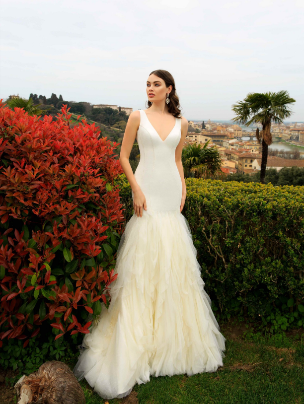 Renascence 'Giulia Farnese' Innocentia RTW INWI 1810-370 Ready To Wear European Bridal Wedding Gown Designer Philippines