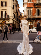 Load image into Gallery viewer, Roma &#39;Claudia Livilla&#39; Innocentia RTW INLI 1803-1200 Ready To Wear European Bridal Wedding Gown Designer Philippines