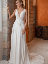 Load image into Gallery viewer, Casablanca &#39;Dalia&#39; Innocentia RTW INW 2035-250 Ready To Wear European Bridal Wedding Gown Designer Philippines