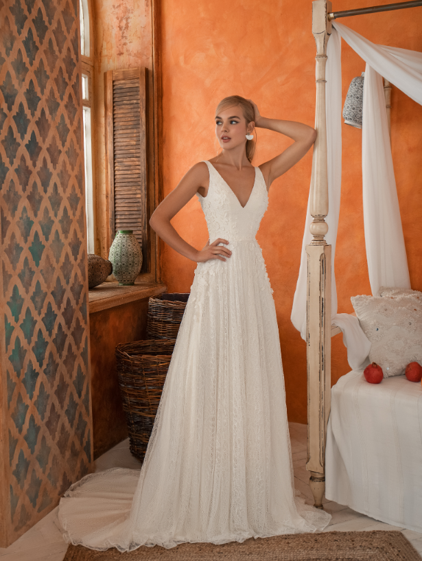 Casablanca 'Renata' Innocentia RTW INW 2054-400 Ready To Wear European Bridal Wedding Gown Designer Philippines