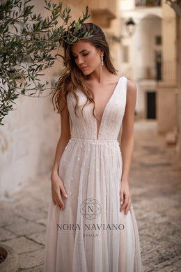 Italian Dream 'Marry' Nora Naviano Sposa RTW 18320-276 Ready To Wear European Bridal Wedding Gown Designer Philippines