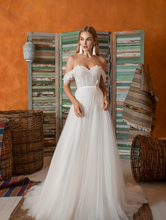 Load image into Gallery viewer, Casablanca &#39;Sana&#39; Innocentia RTW INW 2055-380 Ready To Wear European Bridal Wedding Gown Designer Philippines